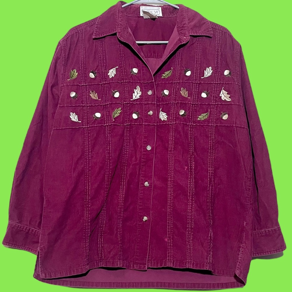 Vintage Embroidered Acorns and Fall Leaves Corduroy Buttonup